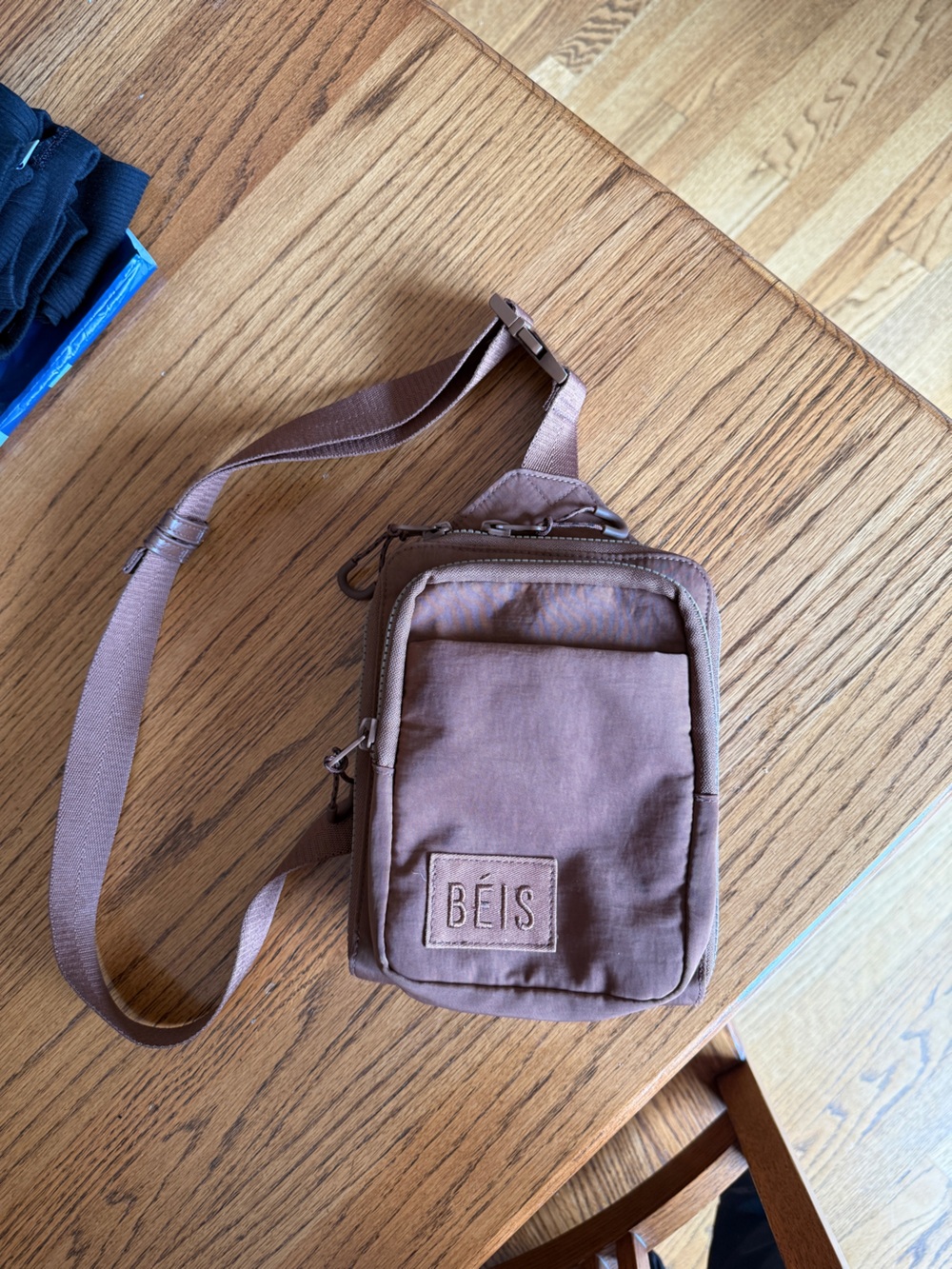 BEIS Sport Sling Crossbody